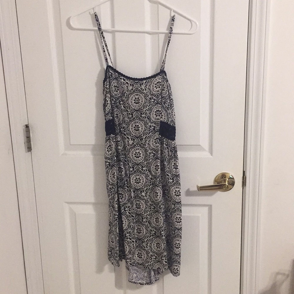 Dress - Picture 1 of 1